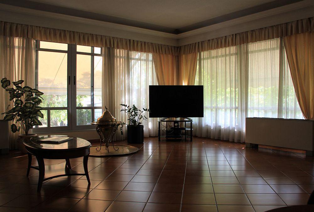 Hotel Platon Athene Buitenkant foto