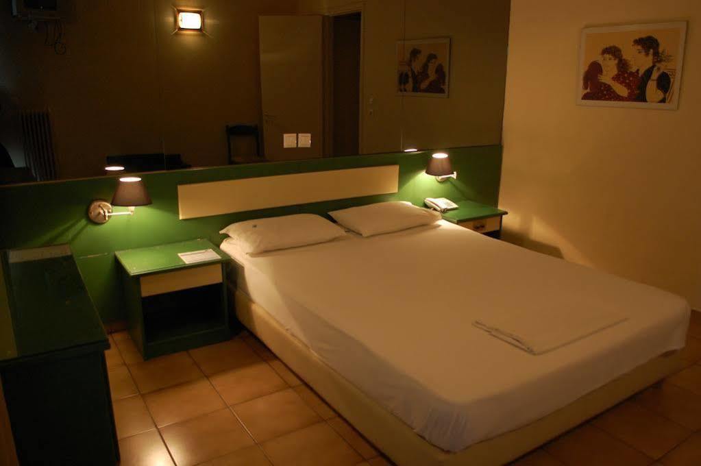 Hotel Platon Athene Buitenkant foto