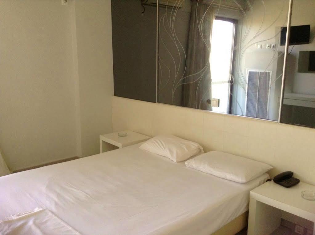 Hotel Platon Athene Buitenkant foto