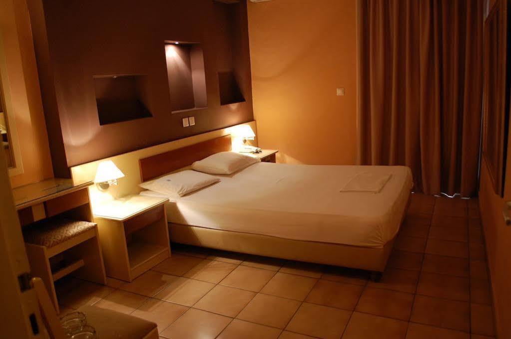 Hotel Platon Athene Buitenkant foto