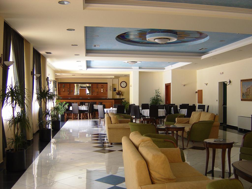 Hotel Platon Athene Buitenkant foto